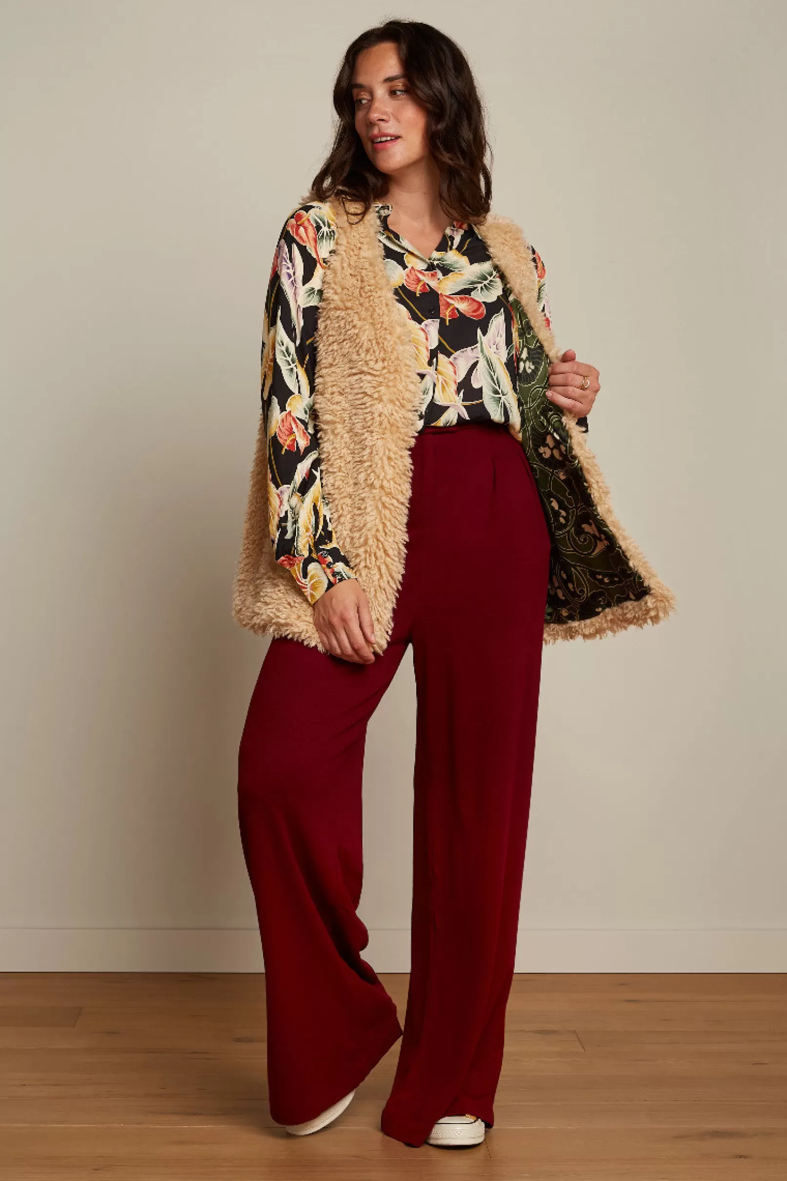 Jassen & Blazers*King Louie Cilla Gilet Boheme Marzipan